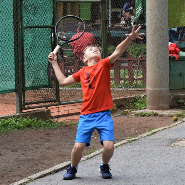 leten-detski-tenis-lager