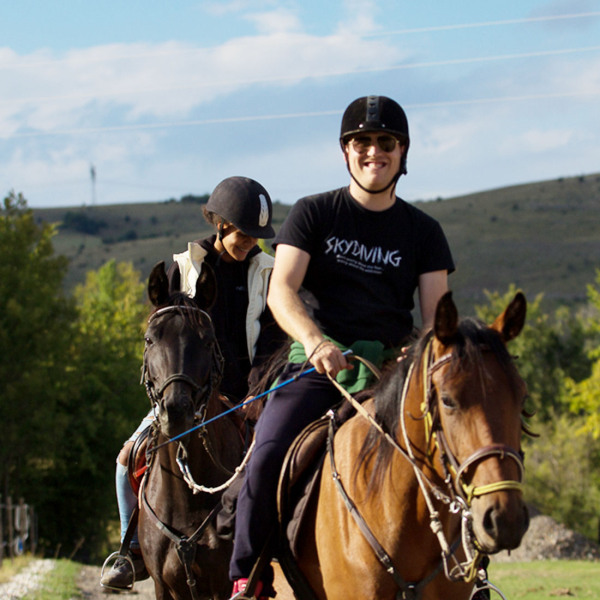 lyatna-razhodka-kone-rancho-avrora-svoge