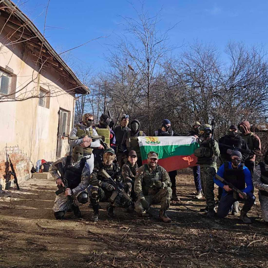 Превземи терена
