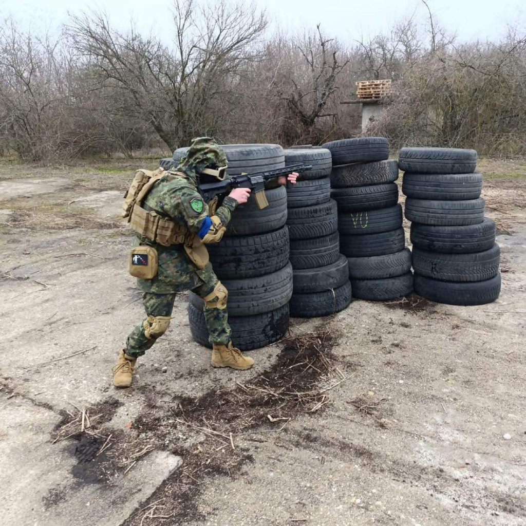 Влез в престрелката