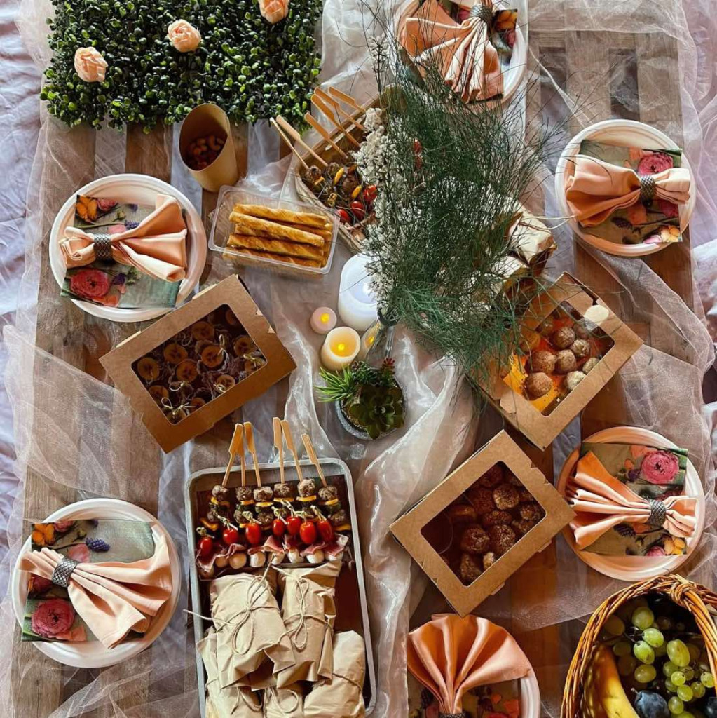 Поръчай кетъринг