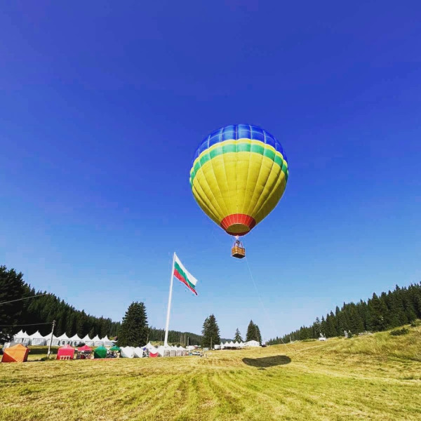 panoramno-izdigane-balon-pravetz