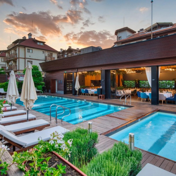 spa-pochivka-lucky-bansko-2-noshtuvki-vecheri