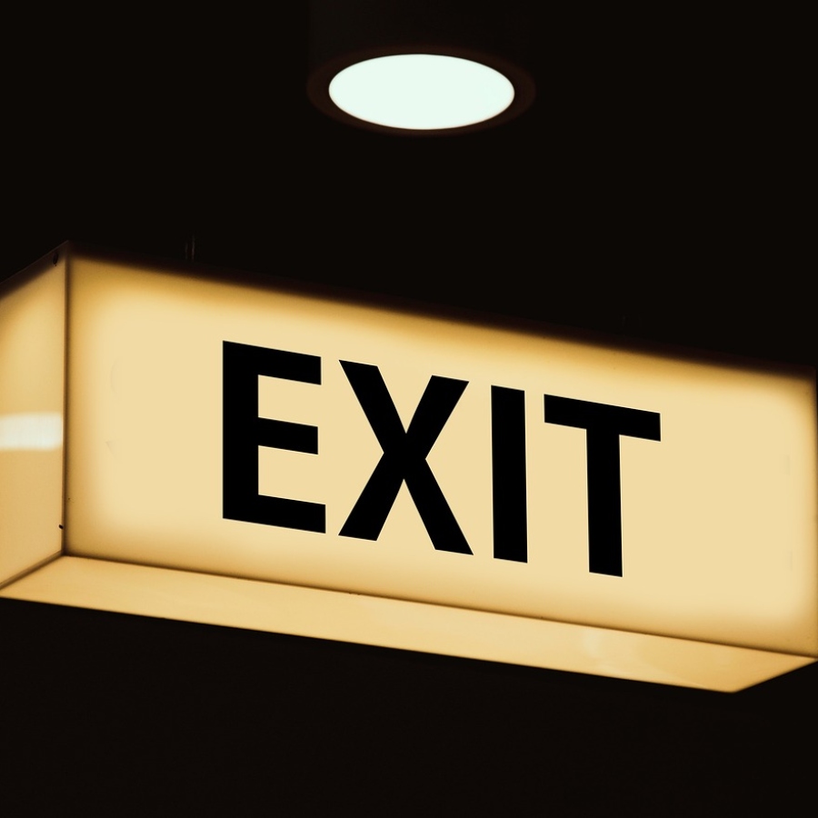 Намери изхода