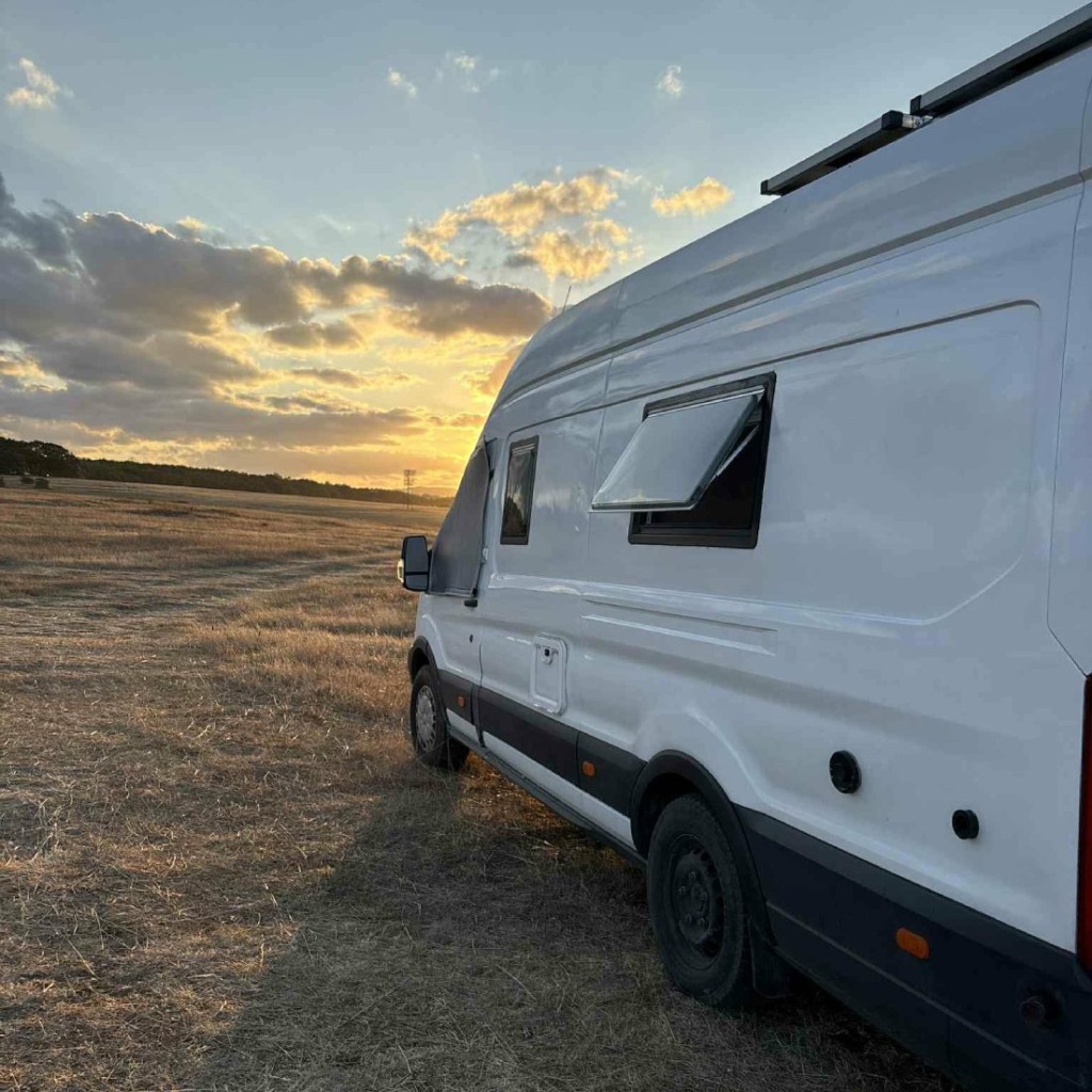 Събуди се сред природата