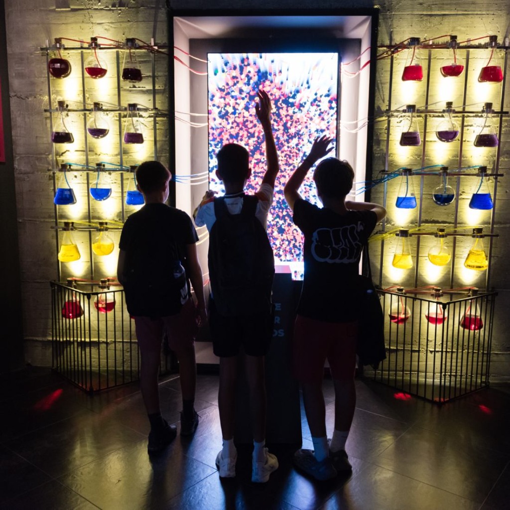 Посети Fantasy Не-Музей