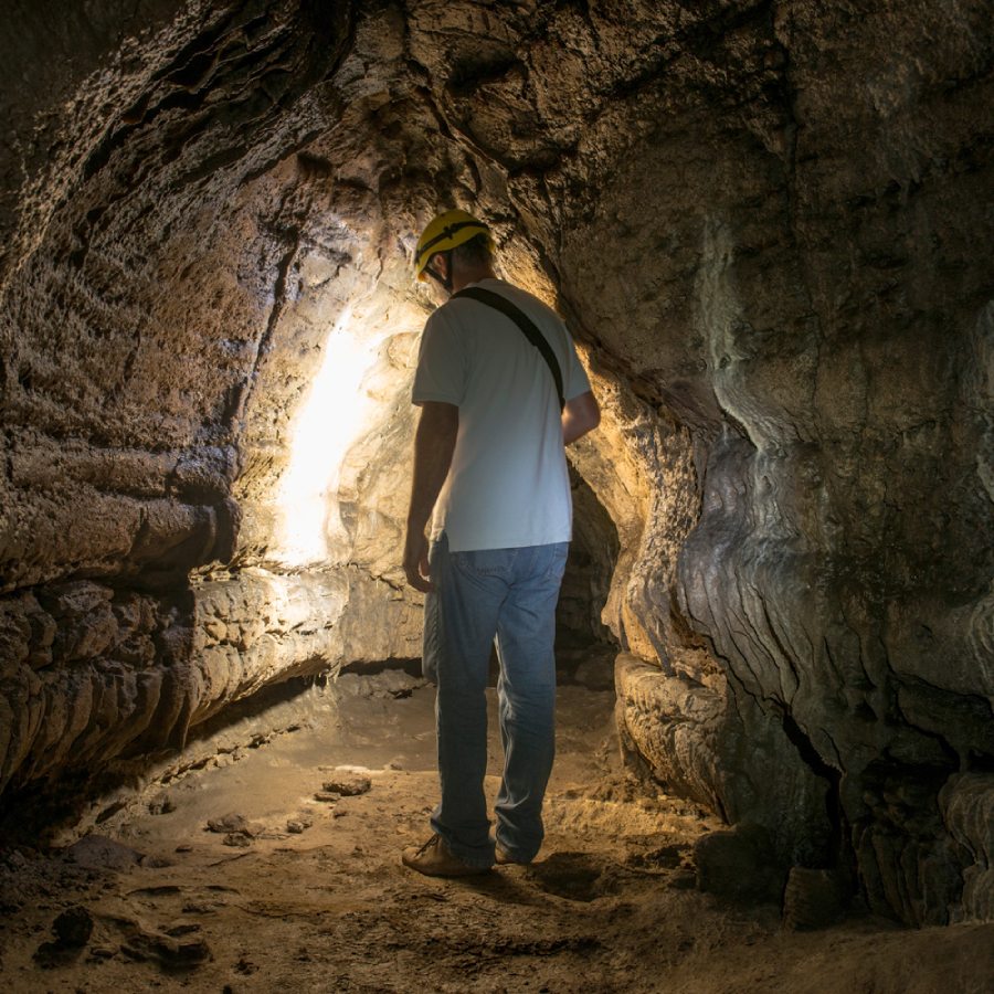 Разгледай Футьовата пещера