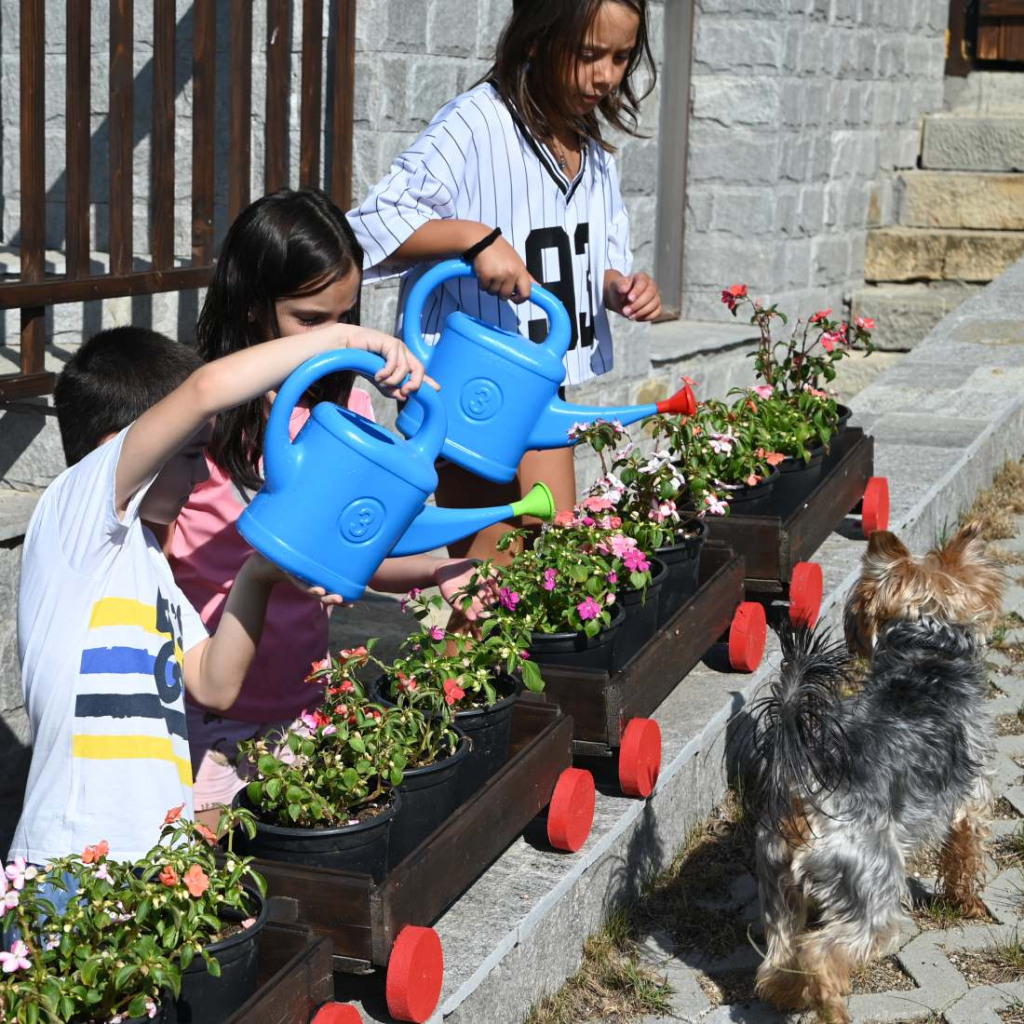 Учене чрез забавление