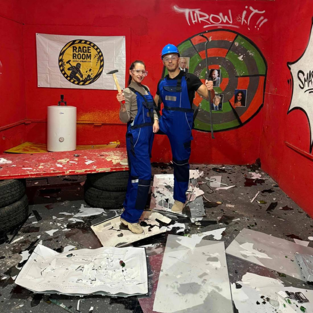 Опитай Rage Room