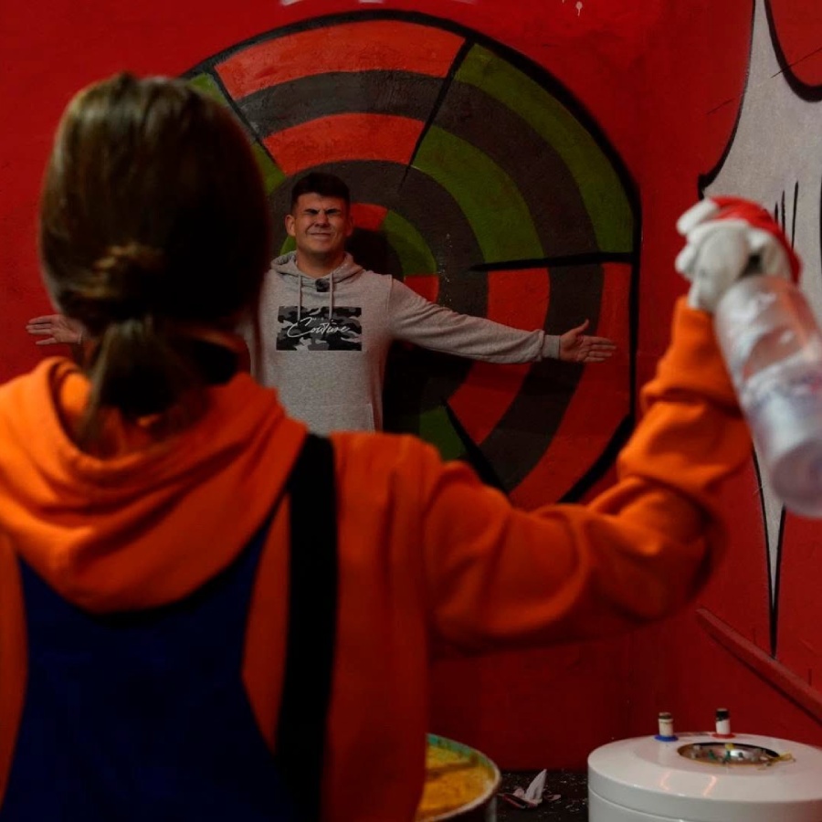 Покани приятели