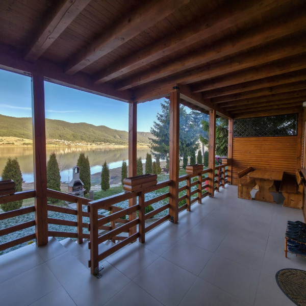 noshtuvki-villa-dospat