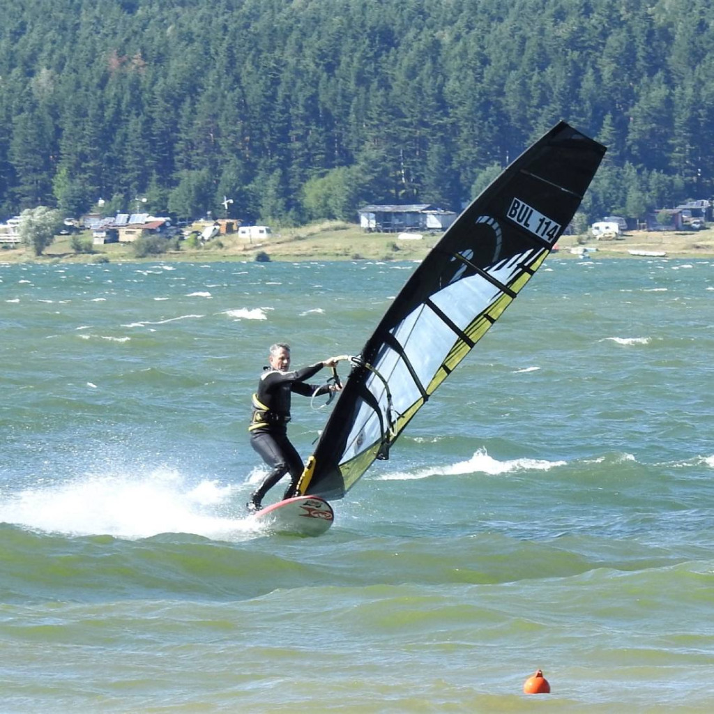 Уиндсърф обучение на яз. Искър