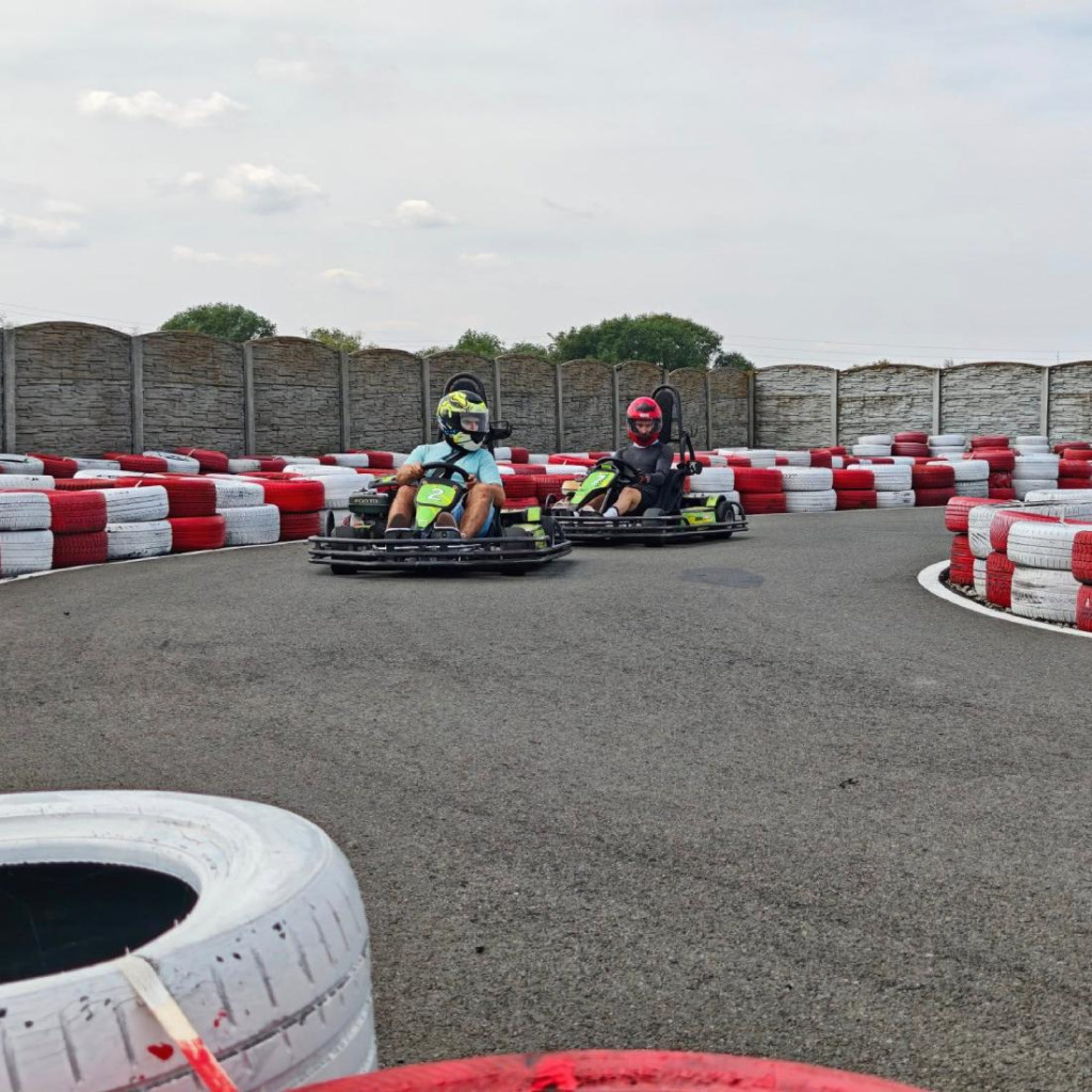 Усети скоростта