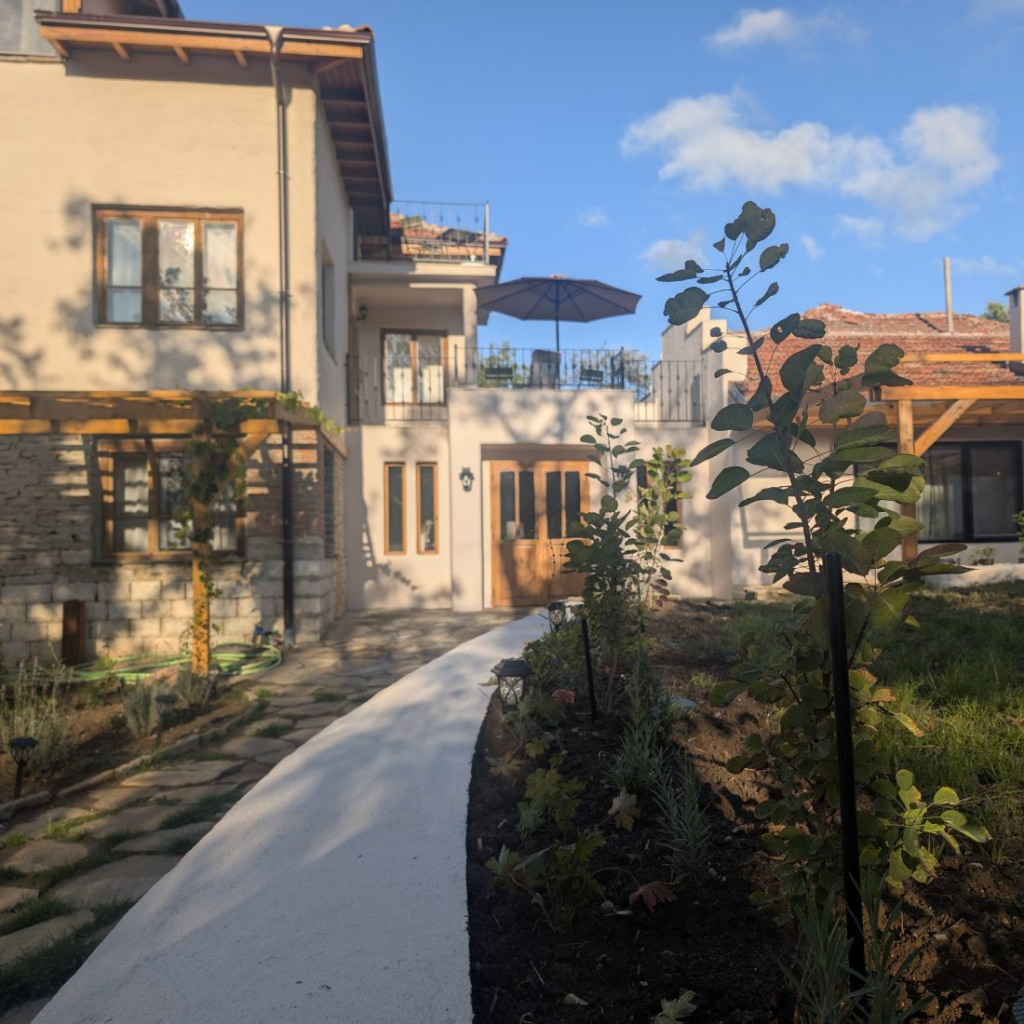 Спокойствие на село