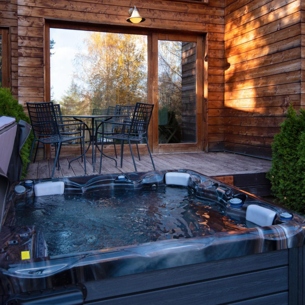 Потопи се в джакузито