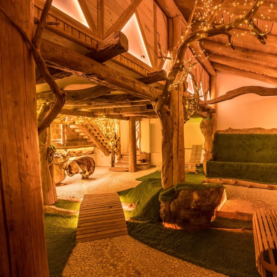 Тайна дестинация